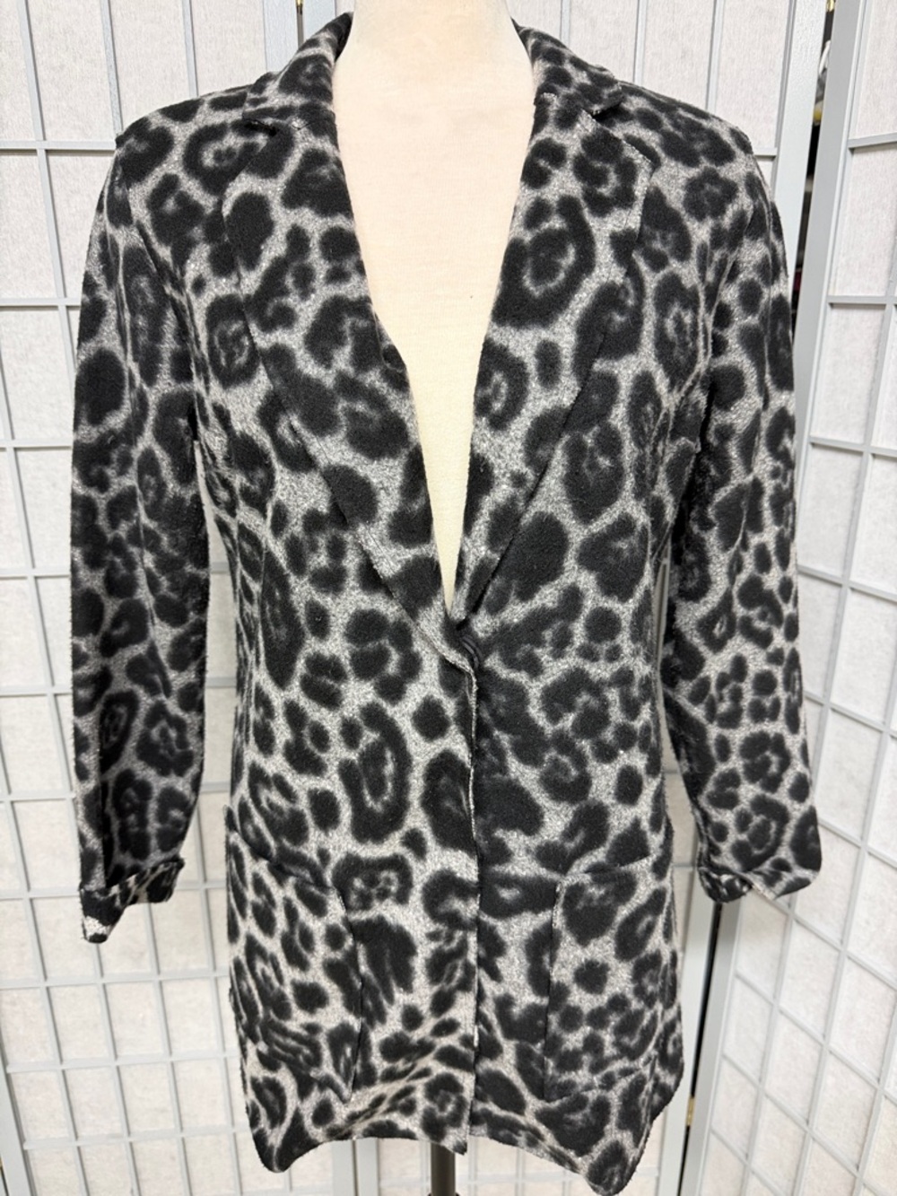 Tribal Gray & Black Leopard Print Open Front Blazer
